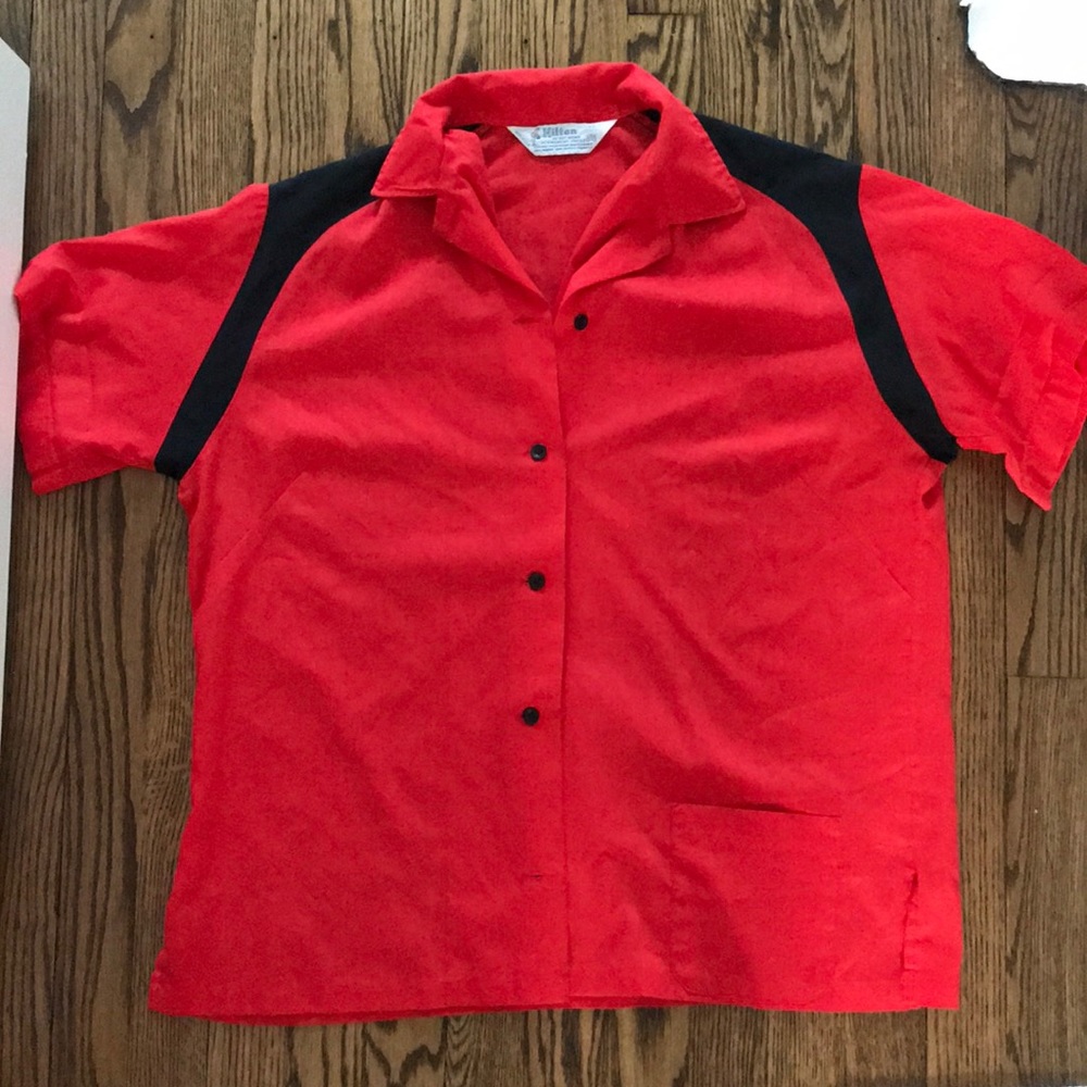 Red vintage bowling shirt